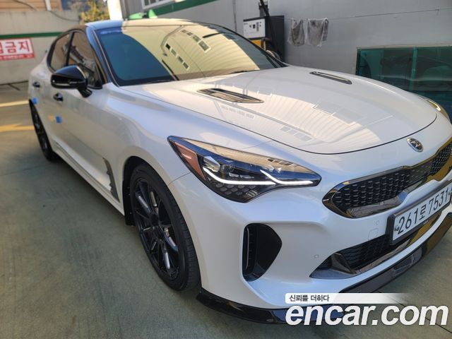 Kia Stinger 2.0 Turbo 2WD 2020 года из Кореи