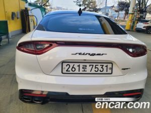 Kia Stinger 2.0 Turbo 2WD 2020 года из Южной Кореи