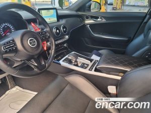 Kia Stinger 2.0 Turbo 2WD 2020 года из Южной Кореи