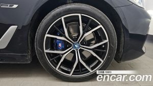 BMW 5-Series 530e M Sport 2023 года из Южной Кореи
