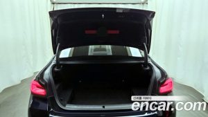 BMW 5-Series 530e M Sport 2023 года из Южной Кореи