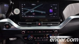 Kia Niro 1.6 HEV 2020 года из Южной Кореи