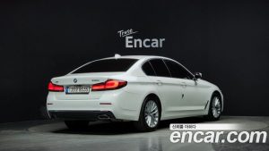 BMW 5-Series 530i xDrive Luxury 2021 года из Южной Кореи