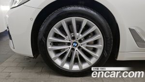 BMW 5-Series 530i xDrive Luxury 2021 года из Южной Кореи