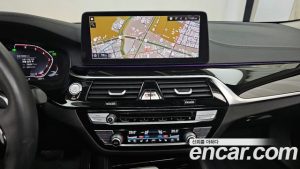 BMW 5-Series 530i xDrive Luxury 2021 года из Южной Кореи