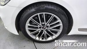 Kia K9 3.8 GDI AWD 2020 года из Южной Кореи