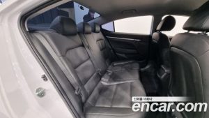 Hyundai AVANTE 1.6 2020 года из Южной Кореи