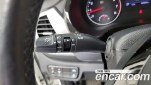 Kia Seltos Бензин 1.6 Turbo 2WD 2020 года из Южной Кореи