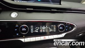 Genesis GV70 2.5T Бензин 2WD 2023 года из Южной Кореи