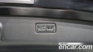 Genesis GV70 2.5T Бензин 2WD 2023 года из Южной Кореи