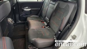 Mercedes-Benz GLB-Class GLB250 4MATIC 2023 года из Южной Кореи