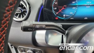 Mercedes-Benz GLB-Class GLB250 4MATIC 2023 года из Южной Кореи