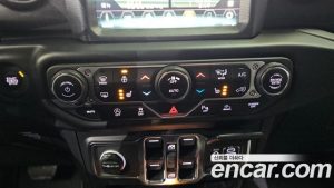 Jeep Wrangler 2.0 Overland 4Door 2023 года из Южной Кореи