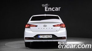 Hyundai AVANTE 1.6 2020 года из Южной Кореи