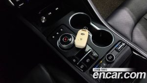 Kia K5 2.0 2020 года из Южной Кореи