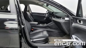 Kia K5 2.0 2020 года из Южной Кореи