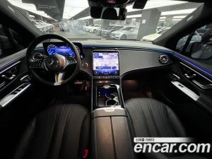Mercedes-Benz EQE EQE500 4MATIC 2023 года из Южной Кореи