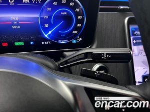 Mercedes-Benz EQE EQE500 4MATIC 2023 года из Южной Кореи