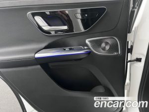 Mercedes-Benz EQE EQE500 4MATIC 2023 года из Южной Кореи