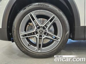 Mercedes-Benz GLB-Class GLB250 4MATIC 2020 года из Южной Кореи