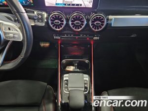 Mercedes-Benz GLB-Class GLB250 4MATIC 2020 года из Южной Кореи