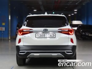 Kia Seltos Бензин 1.6 Turbo 2WD 2020 года из Южной Кореи