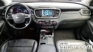 Kia Sorento Дизель 2.0 2WD 2020 года из Южной Кореи