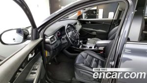 Kia Sorento Дизель 2.0 2WD 2020 года из Южной Кореи