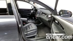 Kia Sorento Дизель 2.0 2WD 2020 года из Южной Кореи