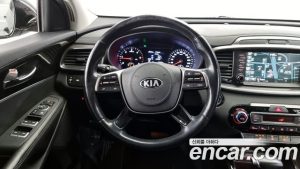 Kia Sorento Дизель 2.0 2WD 2020 года из Южной Кореи