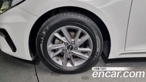 Kia K5 2.0 2020 года из Южной Кореи
