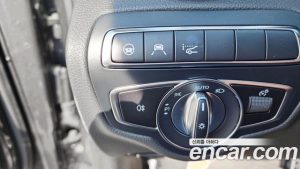 Mercedes-Benz C-Class C200 Coupe 2023 года из Южной Кореи