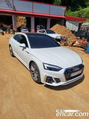 Audi A5 40 TDI 4WD Premium Sportback 2020 года из Южной Кореи