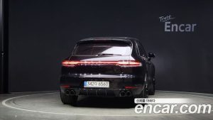 Porsche Macan 2.9 GTS 2020 года из Южной Кореи