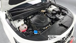 Kia Sorento Дизель 2.2 2WD 2022 года из Южной Кореи