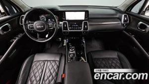 Kia Sorento Дизель 2.2 2WD 2022 года из Южной Кореи