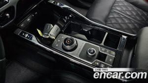 Kia Sorento Дизель 2.2 2WD 2022 года из Южной Кореи