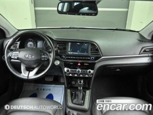 Hyundai AVANTE 1.6 2020 года из Южной Кореи