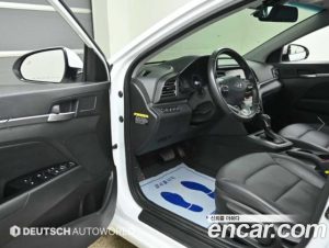 Hyundai AVANTE 1.6 2020 года из Южной Кореи