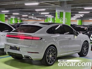 Porsche Cayenne 3.0 Coupe 2024 года из Южной Кореи