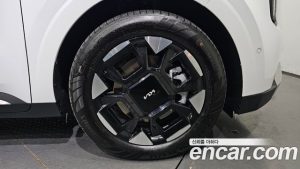 Kia Carnival 7-Seater Signature 2024 года из Южной Кореи