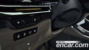 Kia Carnival 7-Seater Signature 2024 года из Южной Кореи