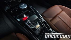 Audi A5 40 TDI 4WD Premium Sportback 2020 года из Южной Кореи