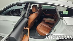 Audi A5 40 TDI 4WD Premium Sportback 2020 года из Южной Кореи
