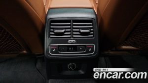 Audi A5 40 TDI 4WD Premium Sportback 2020 года из Южной Кореи