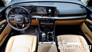 Kia Carnival 7-Seater Signature 2023 года из Южной Кореи
