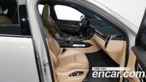 Porsche Cayenne 4.0 Turbo Coupe 2020 года из Южной Кореи