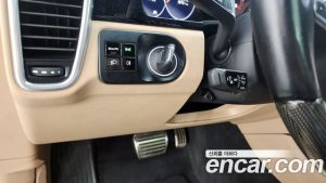 Porsche Cayenne 4.0 Turbo Coupe 2020 года из Южной Кореи