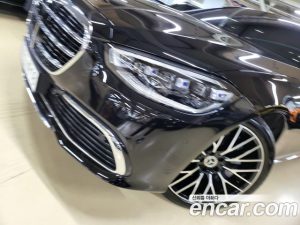 Mercedes-Benz S-Class S580L 4MATIC 2023 года из Южной Кореи