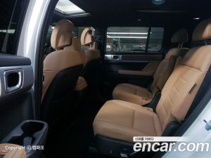 Hyundai Santafe Бензин 2.5T 2WD 2024 года из Южной Кореи